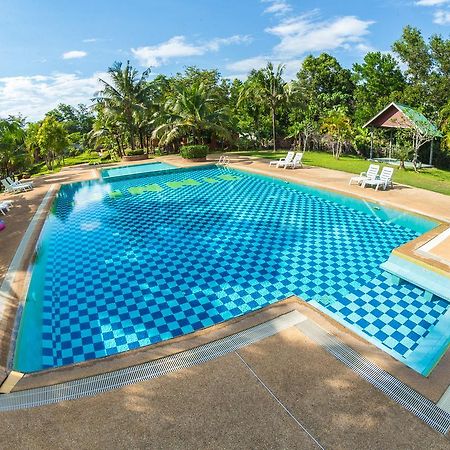 Raks Thai Resort Ao Nang Exteriör bild