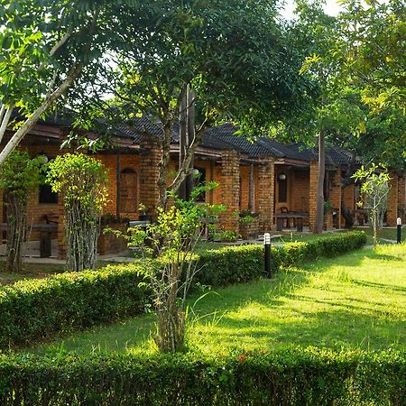 Raks Thai Resort Ao Nang Exteriör bild